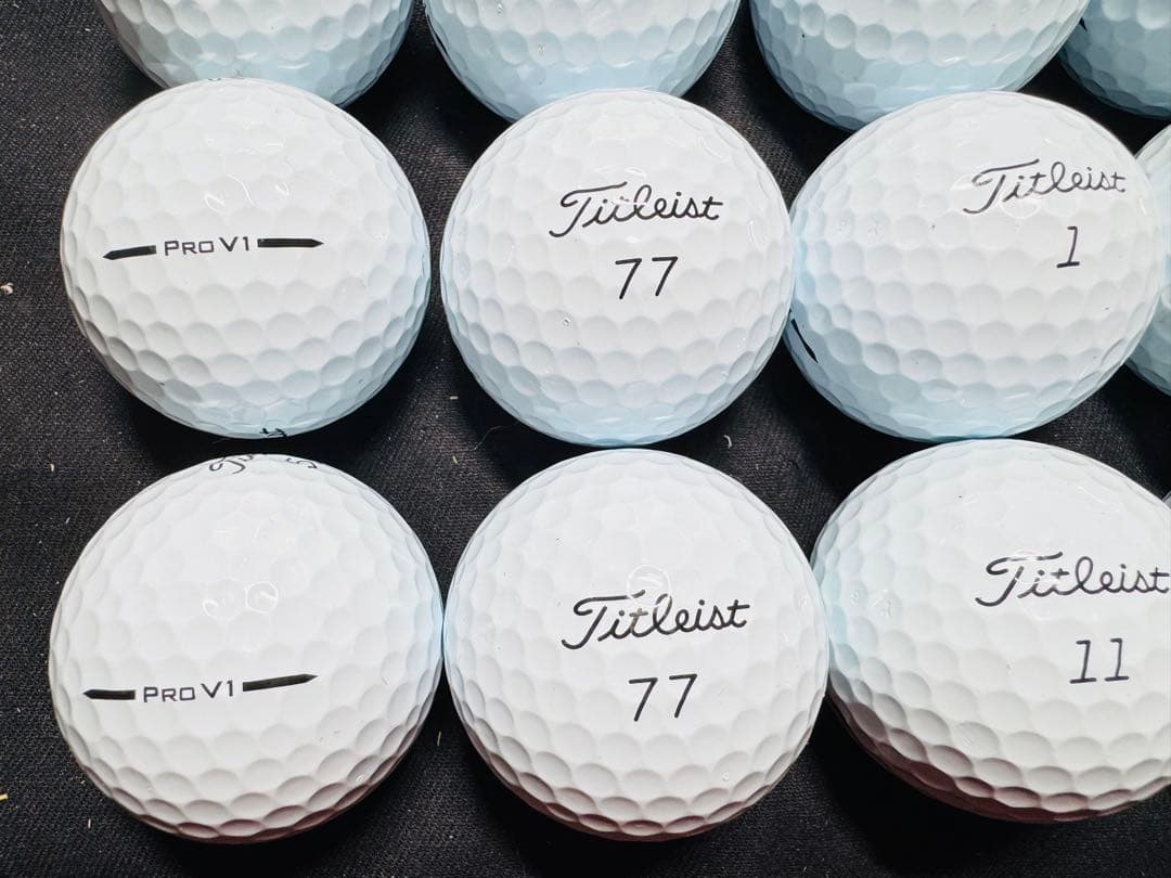 最新 タイトリスト PRO V1 2025年モデル 20個