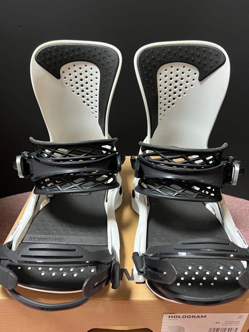 SALOMON HOLOGRAM スノーボードビンディング