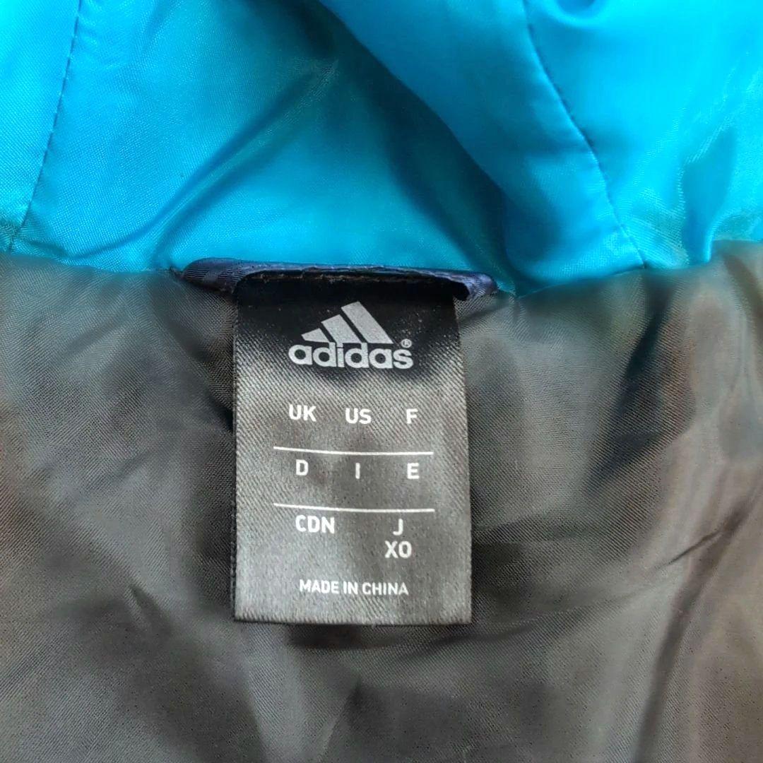 adidas ダウン ベンチコート ネイビー
