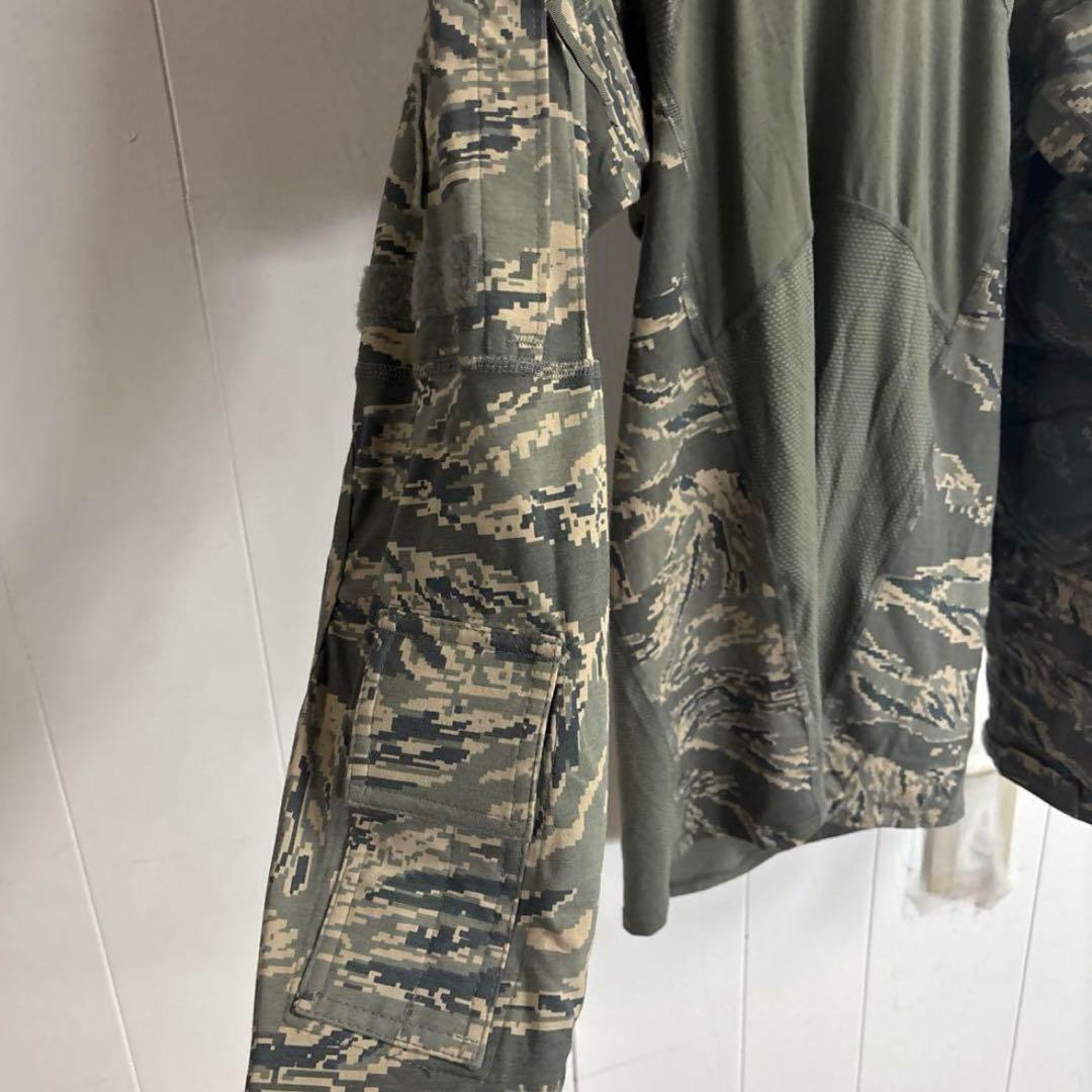 未使用品　米軍 実物 MASSIF ABUCOMBAT SHIRT SMALL