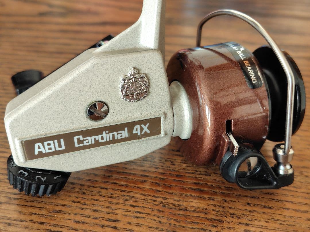 Abu Cardinal 4X スペアスプール付き