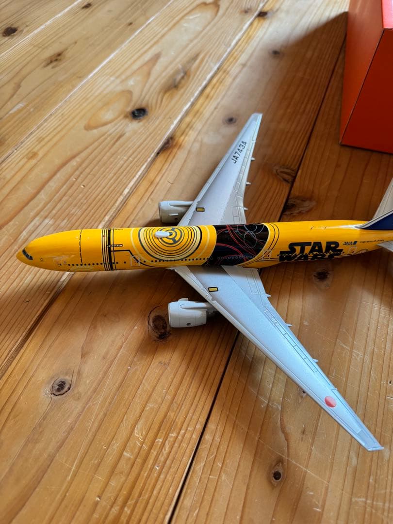 航空機・ヘリコプター ANA B777-200ER starwars c3po 1/200