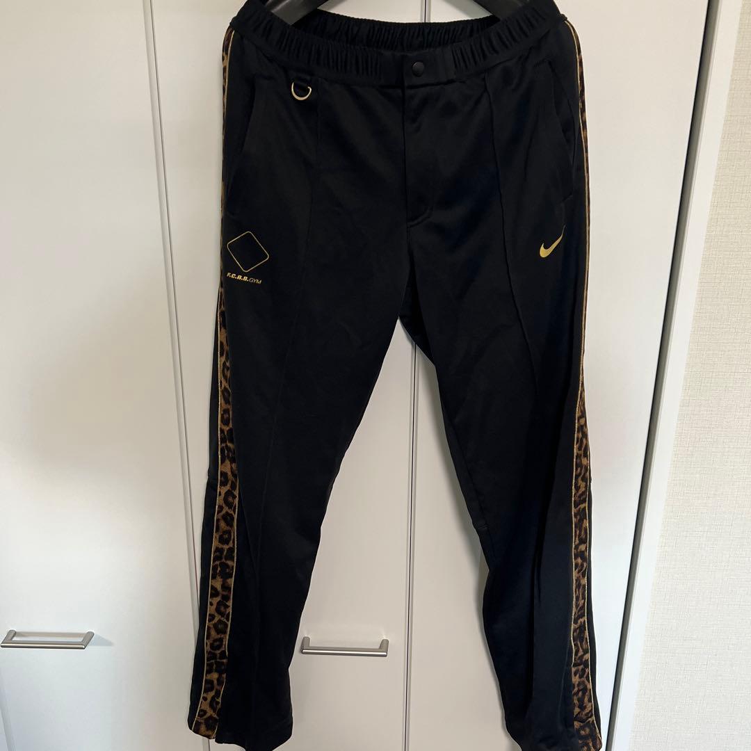 Nike ジャージ上下セット ブラック レオパード柄
