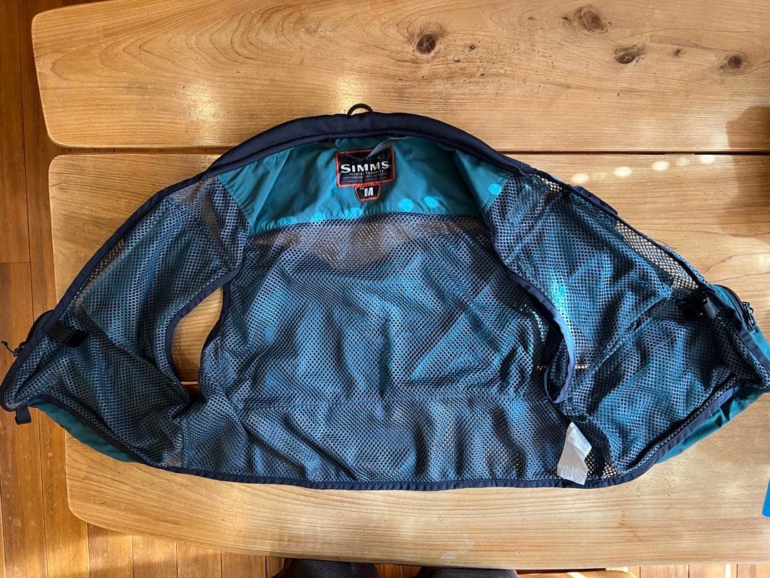 SIMMS トリビュータリーベスト　Mサイズ