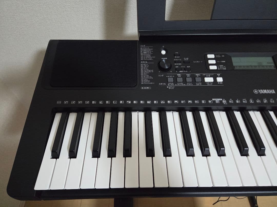 キーボード PSR-E373 【イス&スタンド&付属品付き】