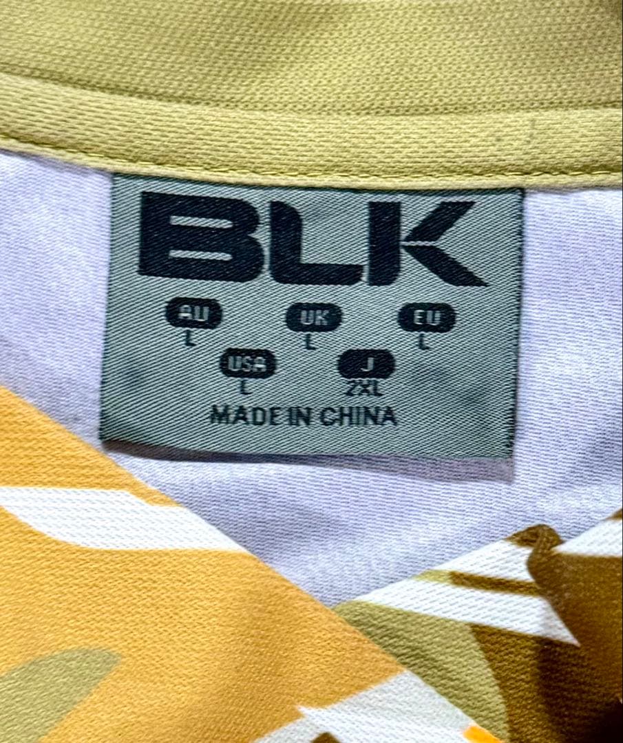 選手支給 クボタスピアーズ BLK 迷彩ウォームアップTシャツ 2XL