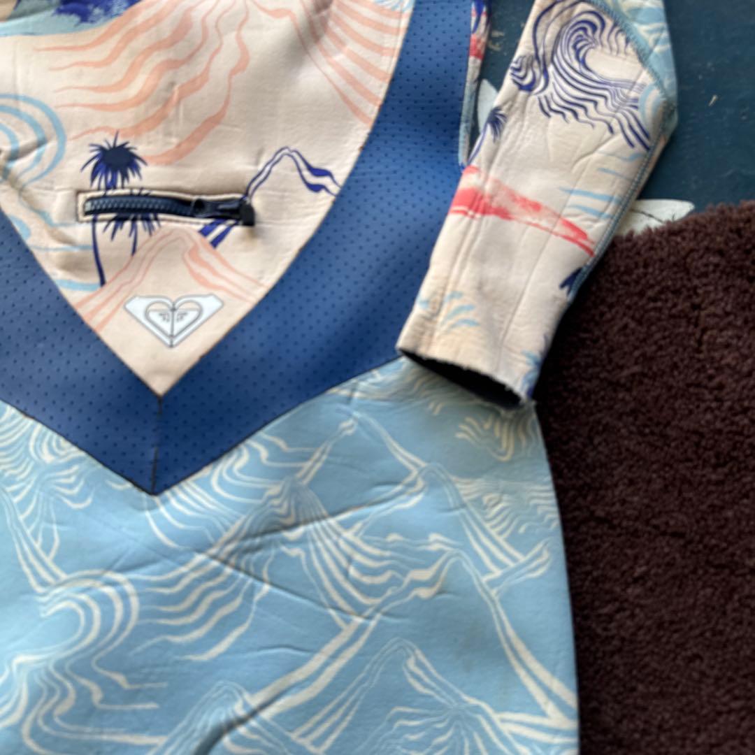 ROXY ロキシーロングスリーブスプリングウェットスーツ　USED