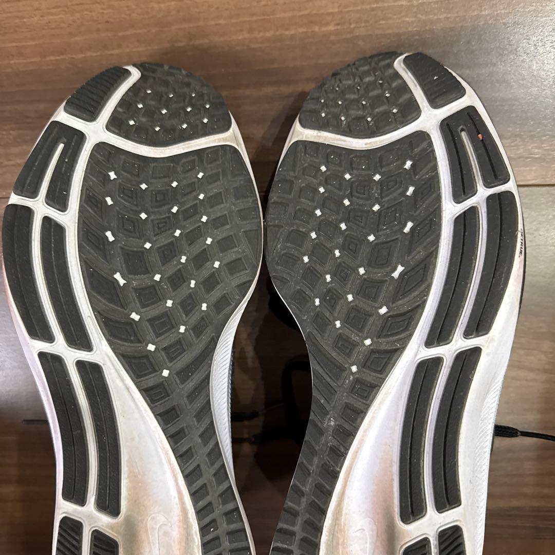 ナイキ　ズームペガサス37 BETRUE zoom PEGASUS37
