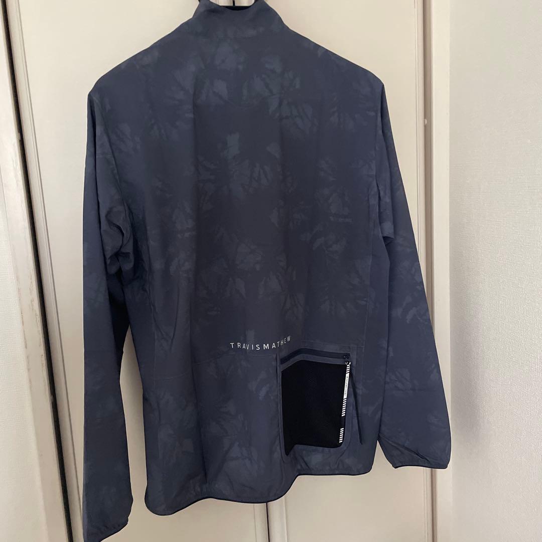 【TravisMathew】新品軽量ポケッタブルジャケット　スカル　メンズＭ