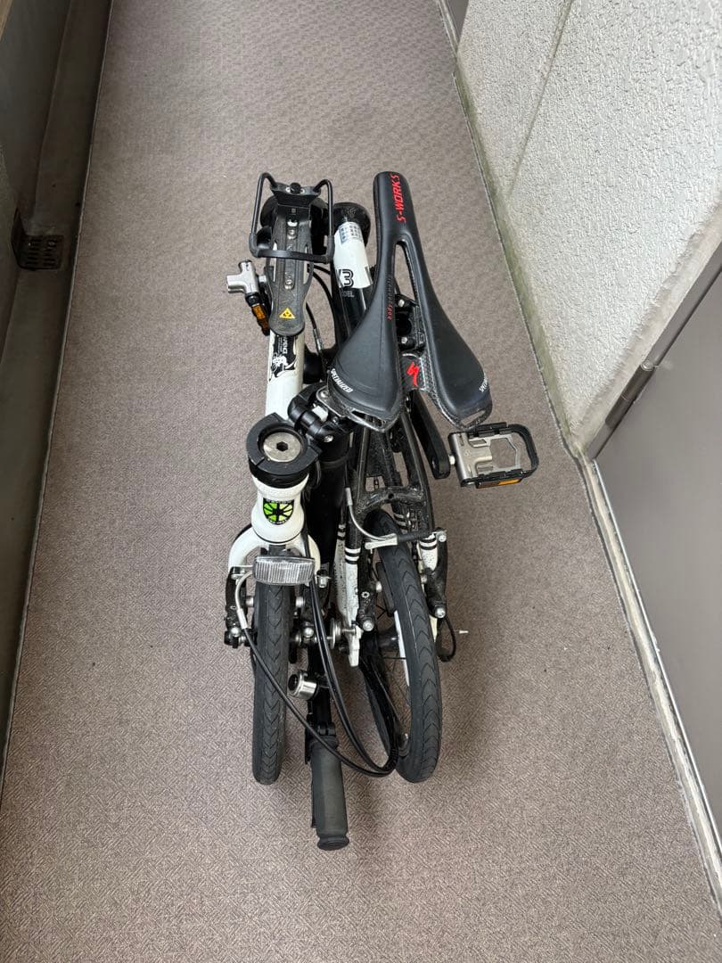 DAHON K3 折りたたみ自転車 黒/白