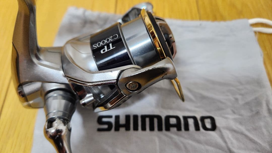 シマノ Shimano Twin Power 15ツインパワーC2000S