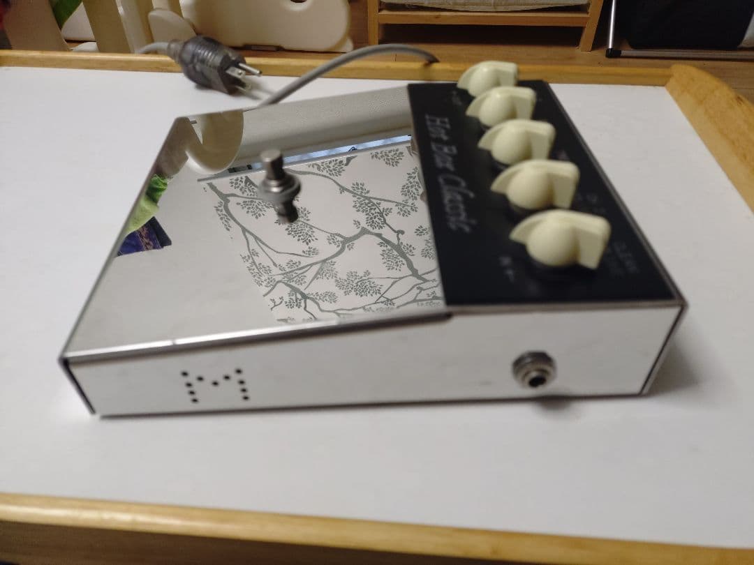Matchless Hot Box Classic　ギタープリアンプ　真空管