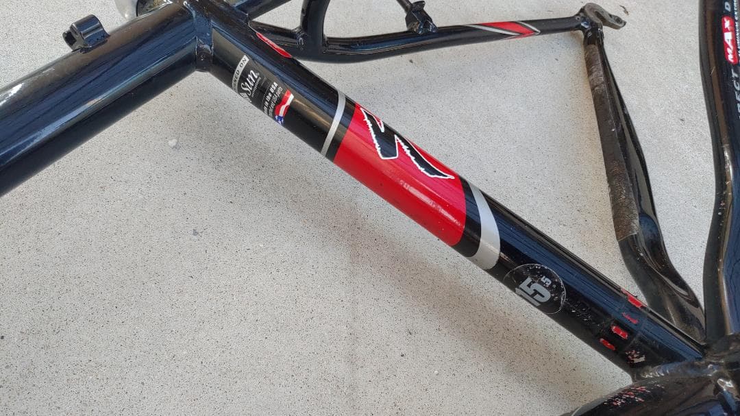 赤黒 specialized スペシャライズド stumpjumper MTB