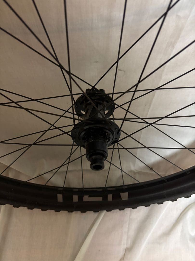 NUKEPRROOF ヌークプルーフ HZN 27.5 ホイール