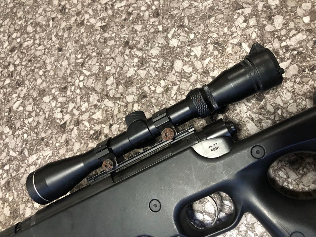 クラウンモデル　L96AWS　スコープ・予備マガジン付き
