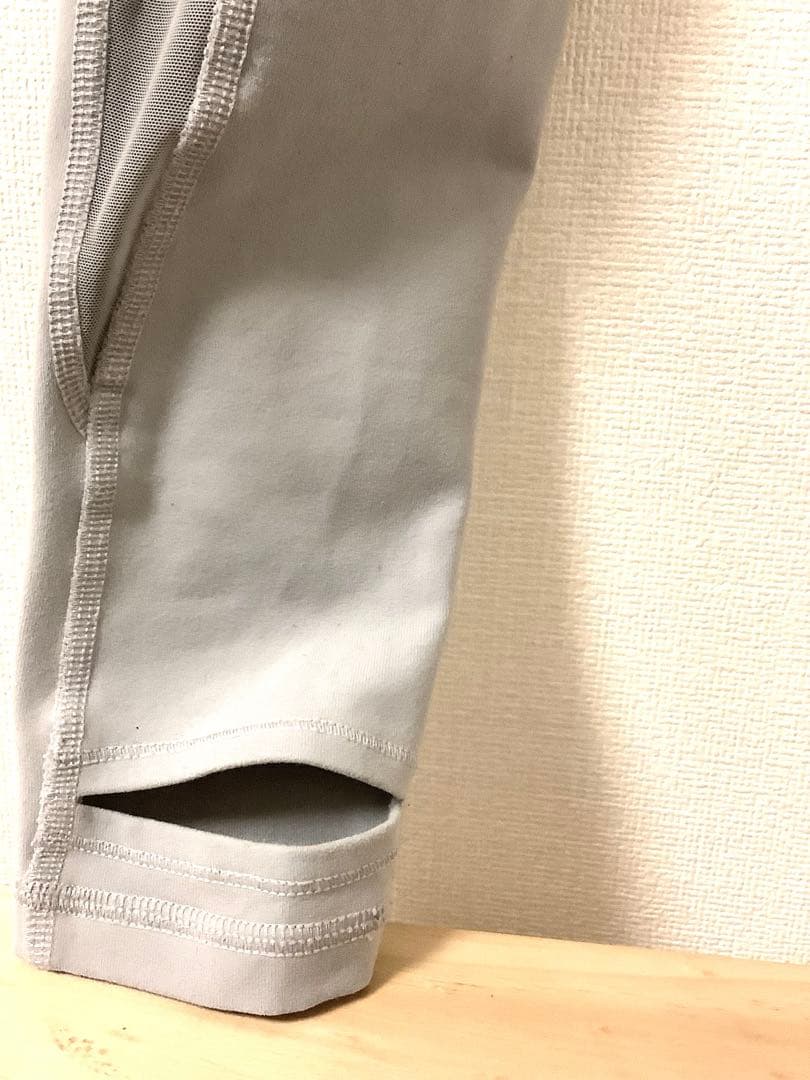 alo アロヨガ　レディース　レギンス　ウェア
