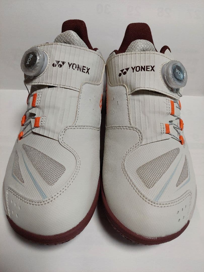 YONEX バドミントンシューズ 　88 ダイヤル式 4Eワイド　24.0㎝