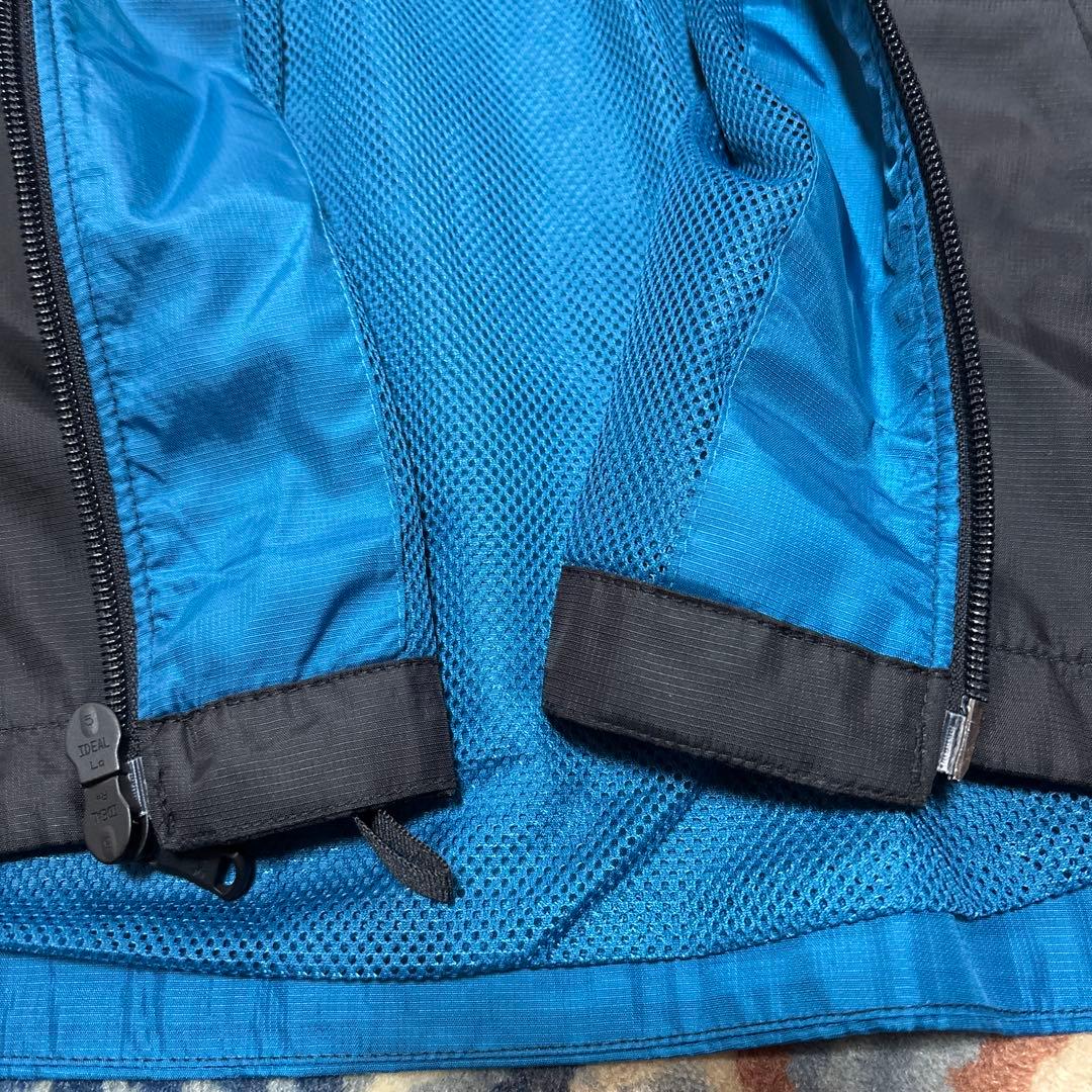 Under Armour ナイロン上下セット 青/黒