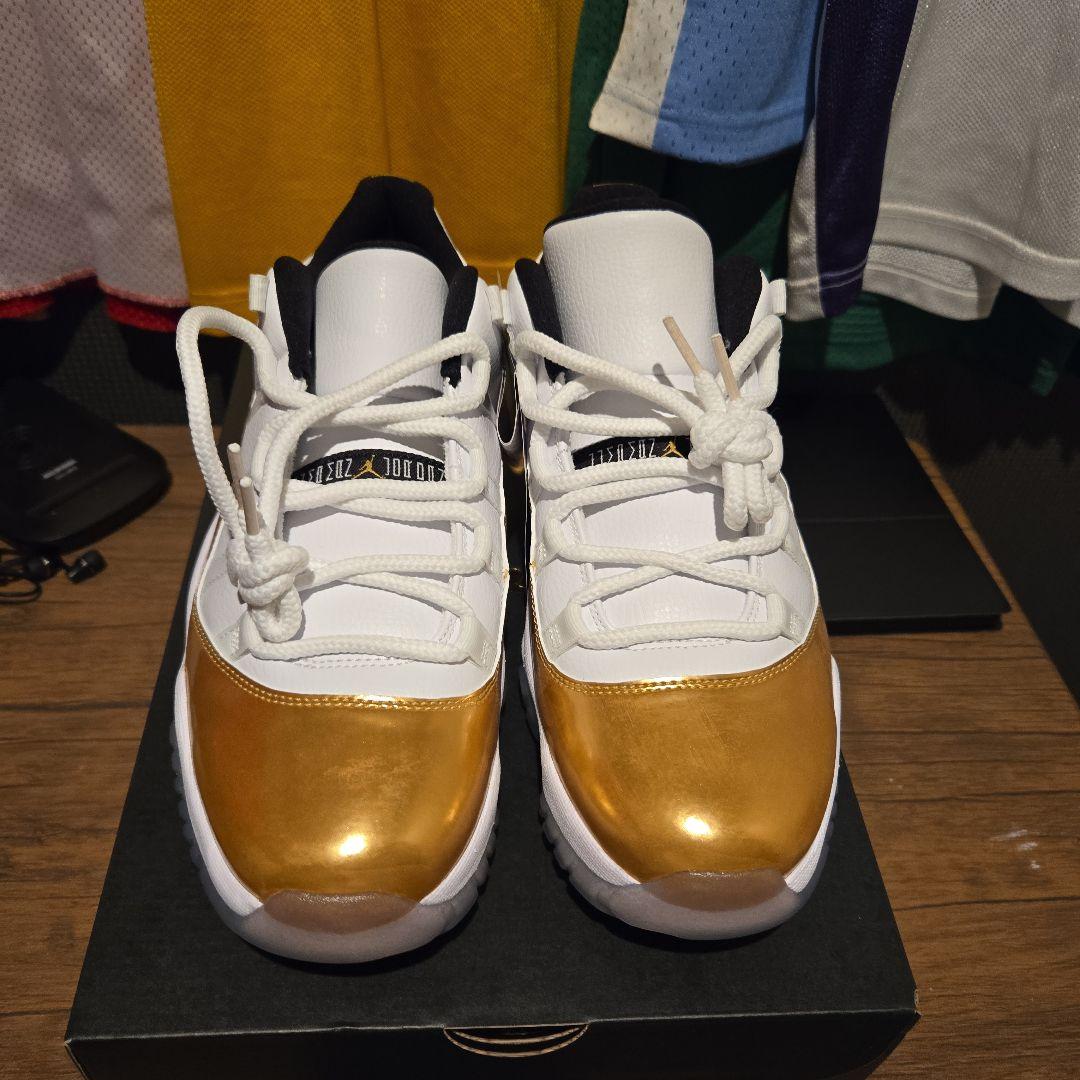 シューズ(男性用) AIR JORDAN 11 RETRO LOW