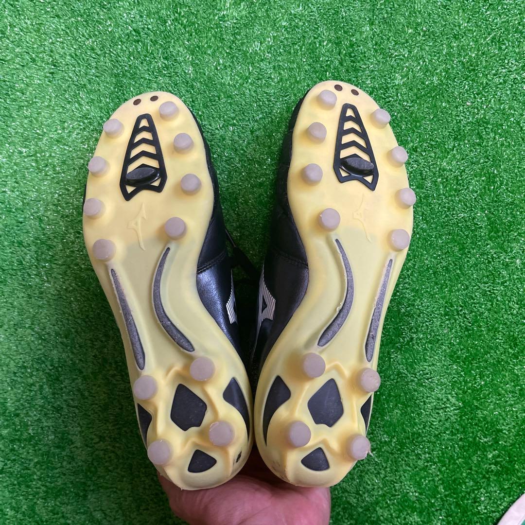 ミズノ　モナルシーダネオ　サッカースパイク　25.5cm