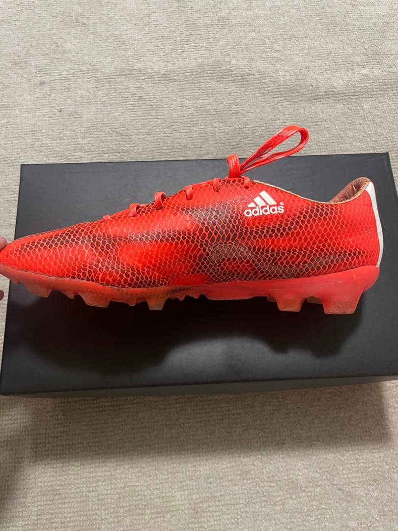 adidas アディゼロ F50