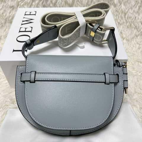 希少極美品 ロエベ LOEWE ショルダーバッグ