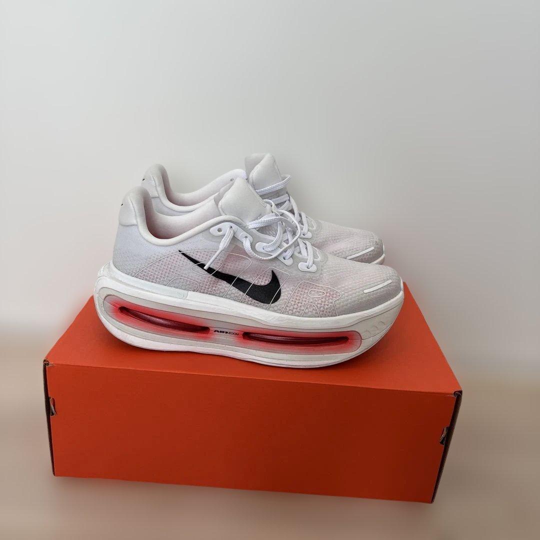 ツナ　NIKE ボメロプレミアム　25.5