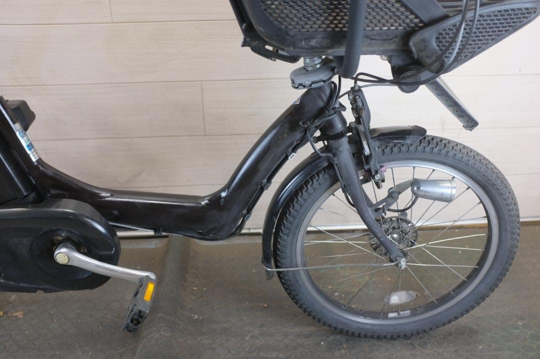 電動自転車ブリヂスト　アンジェリーノ20インチ3段8.7Ah（4点灯）充電器あり