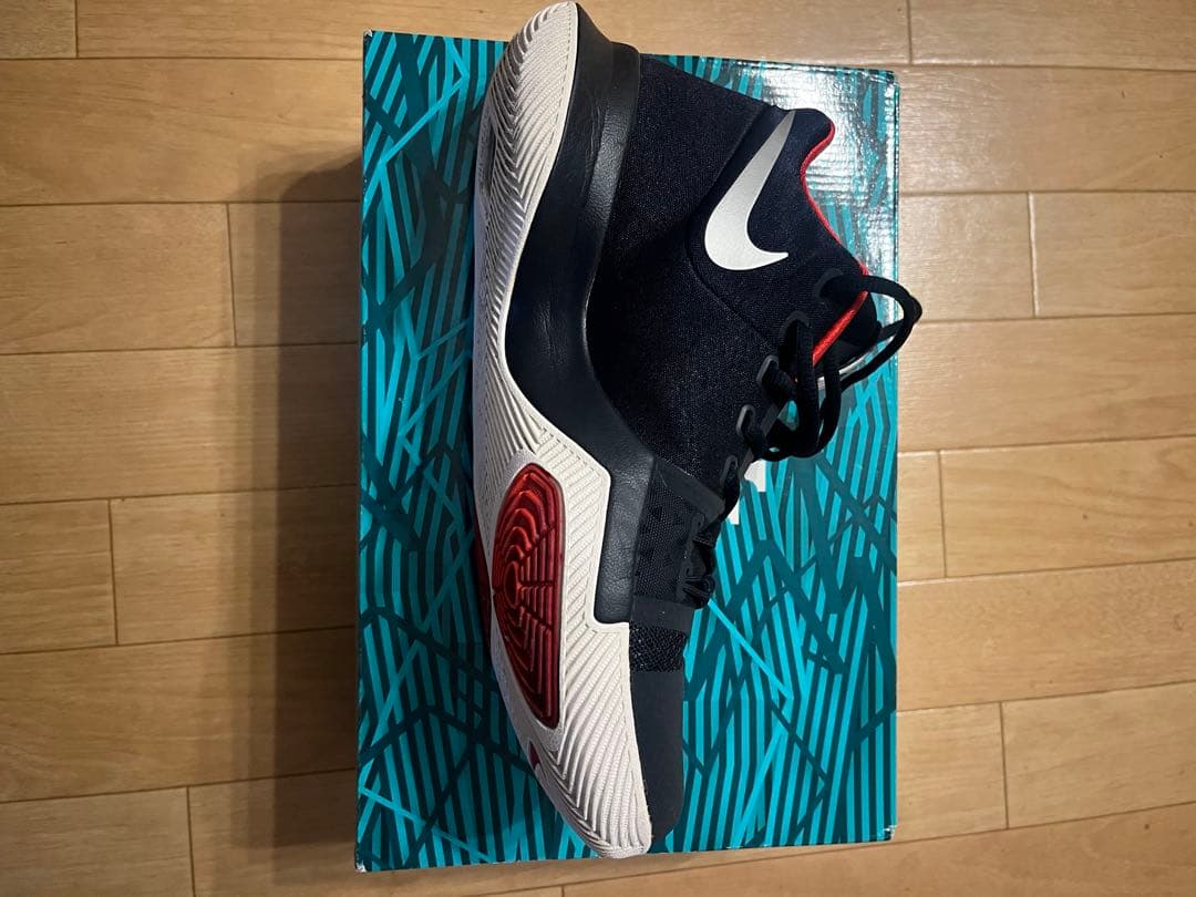 NIKE KYRIE 3 カイリー 3 SAMURAI 侍