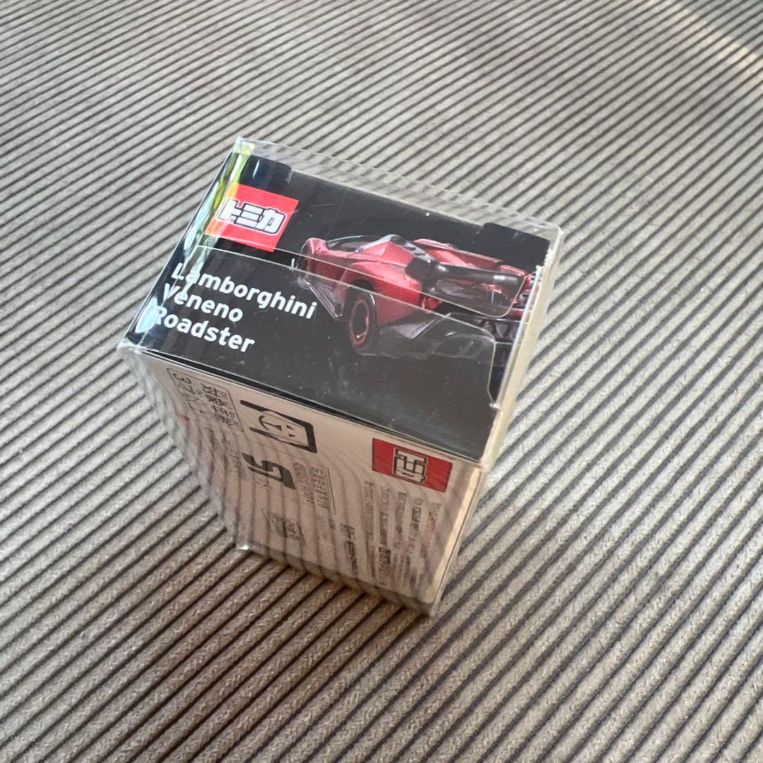 新品未開封 ランボルギーニ ヴェネーノロードスタートミカ 非売品 スーパーカー