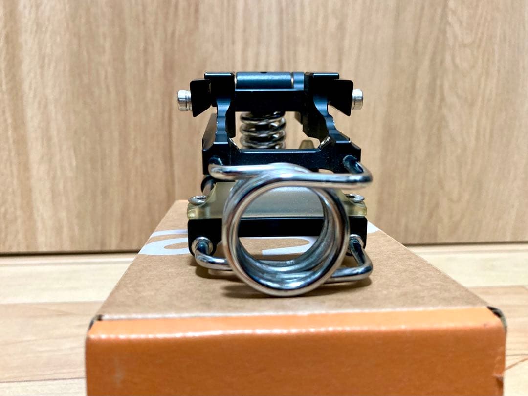 Air Seat サドルサスペンション 100kg ブラック