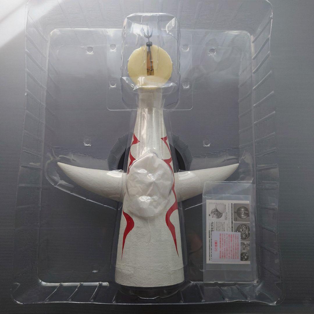 海洋堂　太陽の塔　1/144スケール
