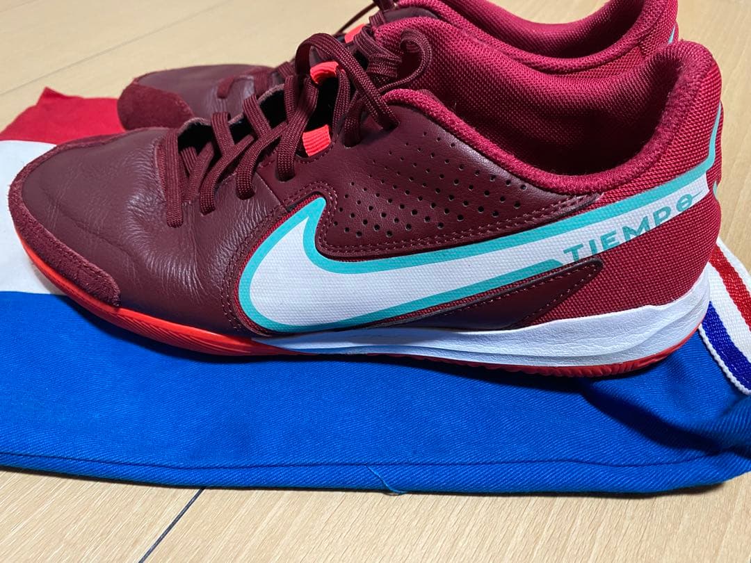 NIKE レジェンド 9 アカデミー IC レッド