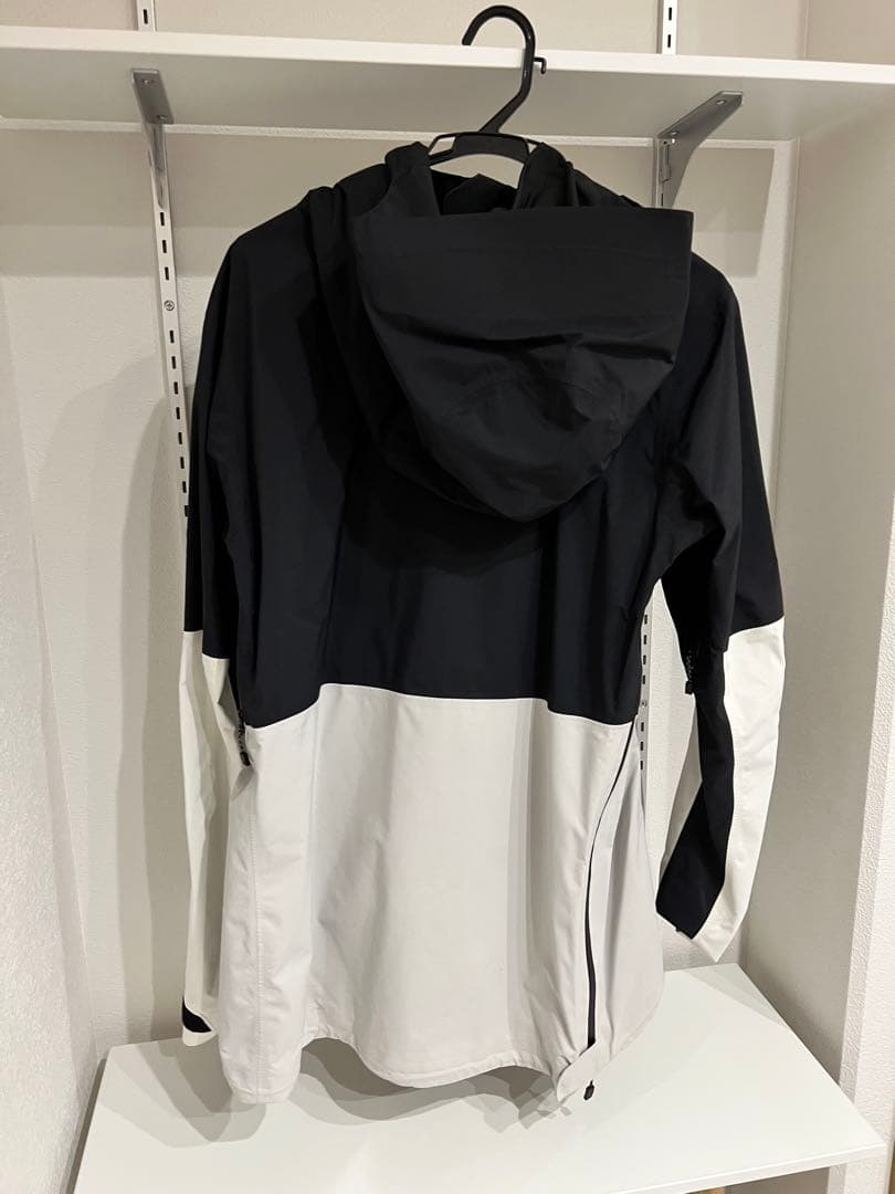 Burton ak ゴアテックス ジャケット Lサイズ