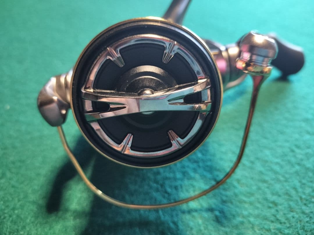 リール SHIMANO 15 TWIN POWER 2500S