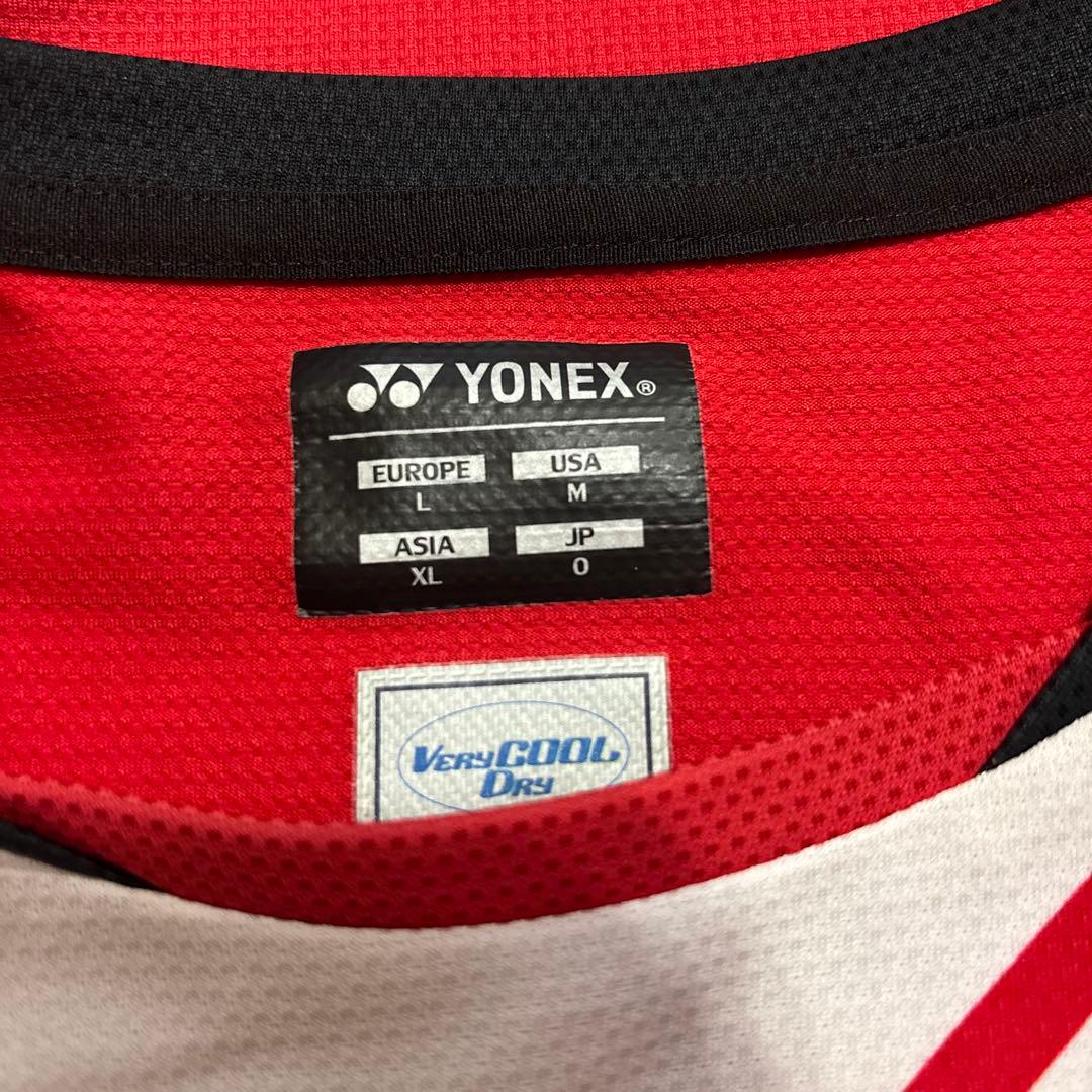 YONEX ユニフォーム　背面有り　値下げ不可