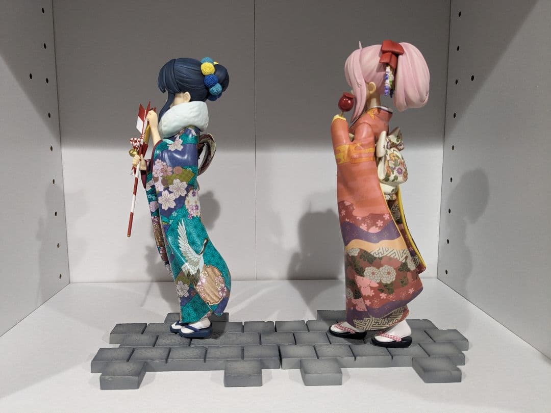 F：NEX ゆるキャン△ 志摩リン　各務原なでしこ　振袖フィギュア