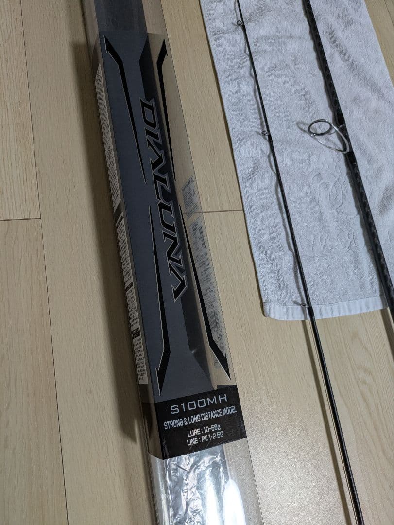 極美品SHIMANO（シマノ） 18DIALUNA ディアルーナ S100MH