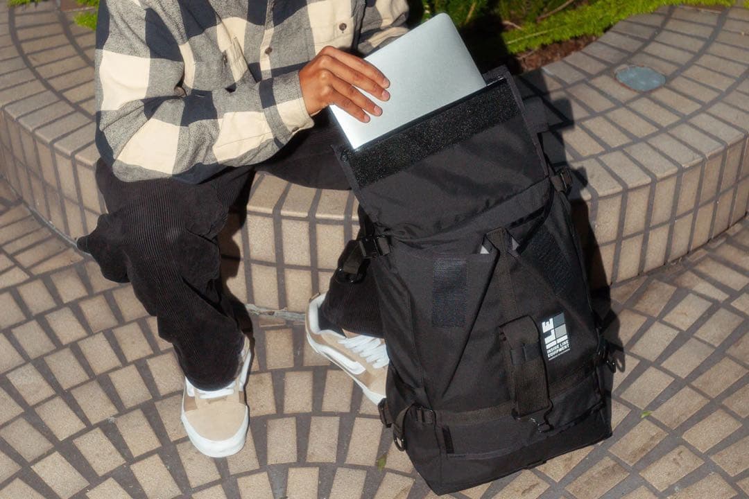 ILE default mini バックパック18L