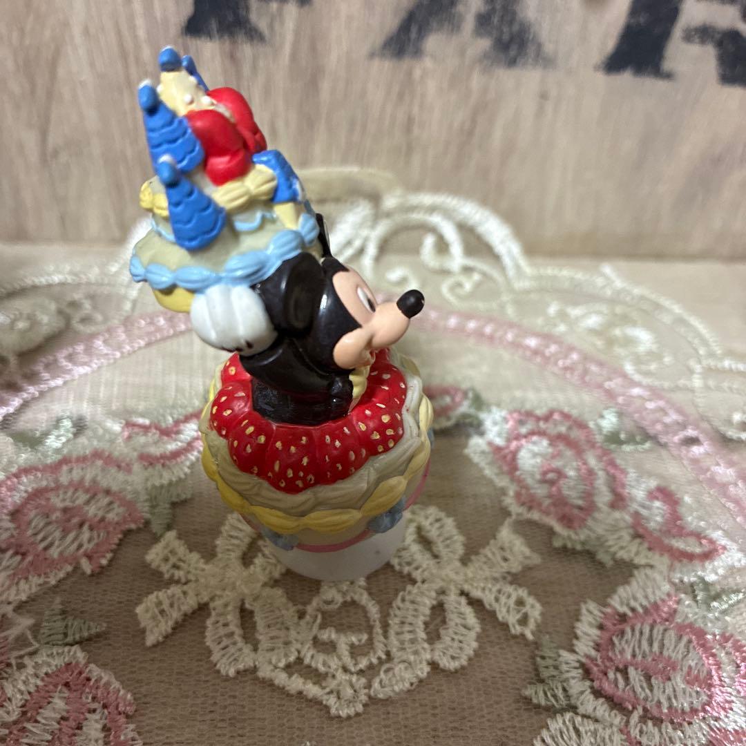 東京ディズニーランド20周年記念プチケーキフィギュア　4個セット