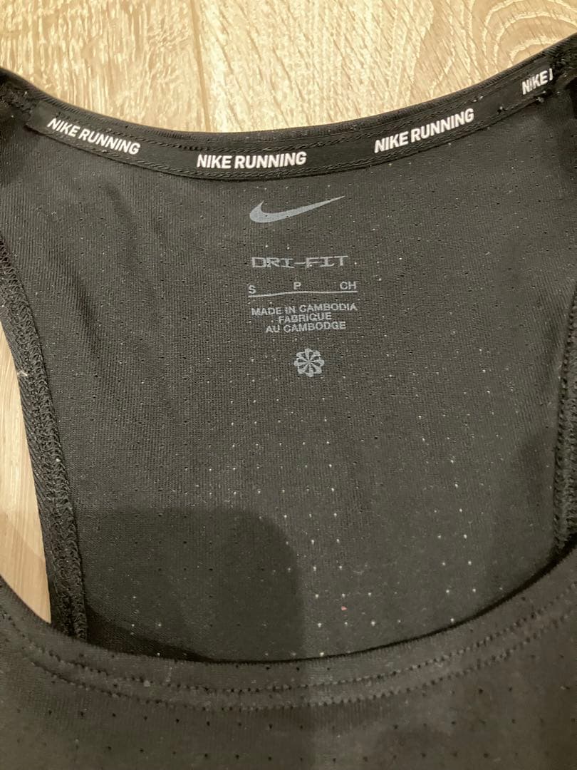 【3点セット】Nike ヴェイパーフライ4/シングレット/エアロスイフトタイツ