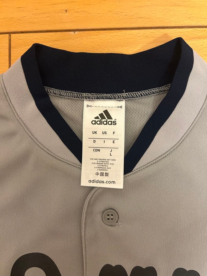 読売ジャイアンツ水原茂選手の復刻ユニフォーム　Ｌサイズ adidas