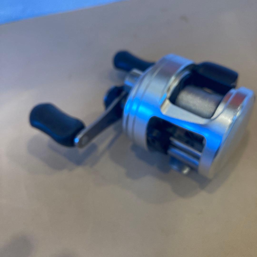 SHIMANO CALCUTTA 100ベイトリール