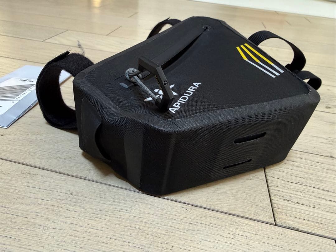 APIDURA フレームバッグ RACING FRAME PACK 1.0L