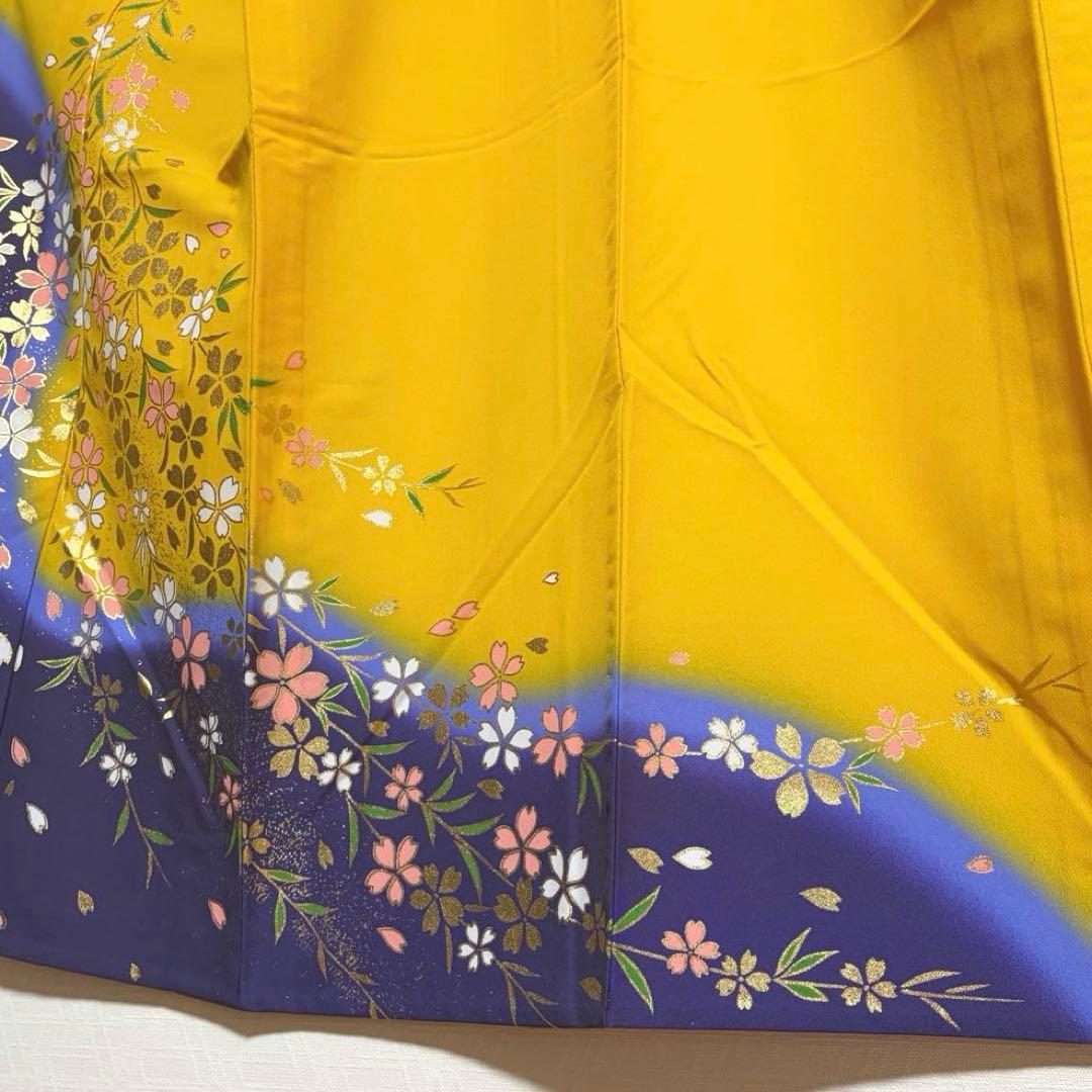 【舞台衣装】 。桜のような花の模様 金彩 単衣 バチ衿 身丈約157cm