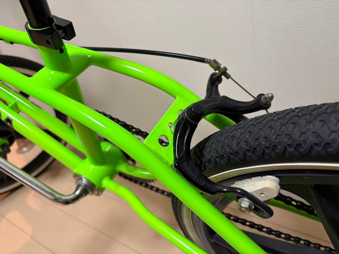 Kuwahara Exhibitionism Neon GreenクワハラBMX