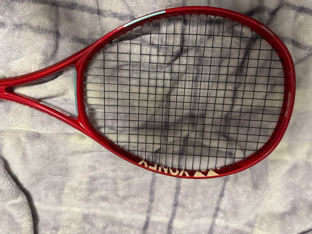 ２０２６年モデル 新作YONEX VCORE 98 ブイコア 305g G3