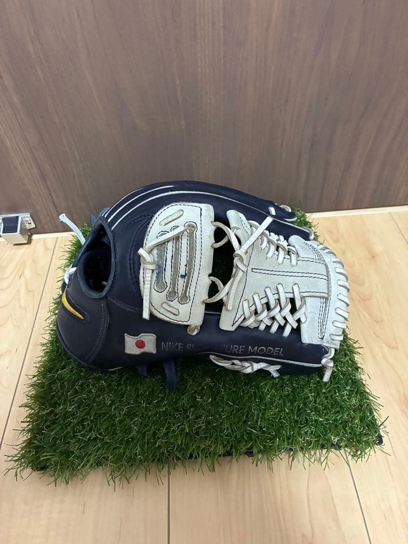 NIKE 軟式グローブ松坂大輔モデル＋湯もみ型つけ済み
