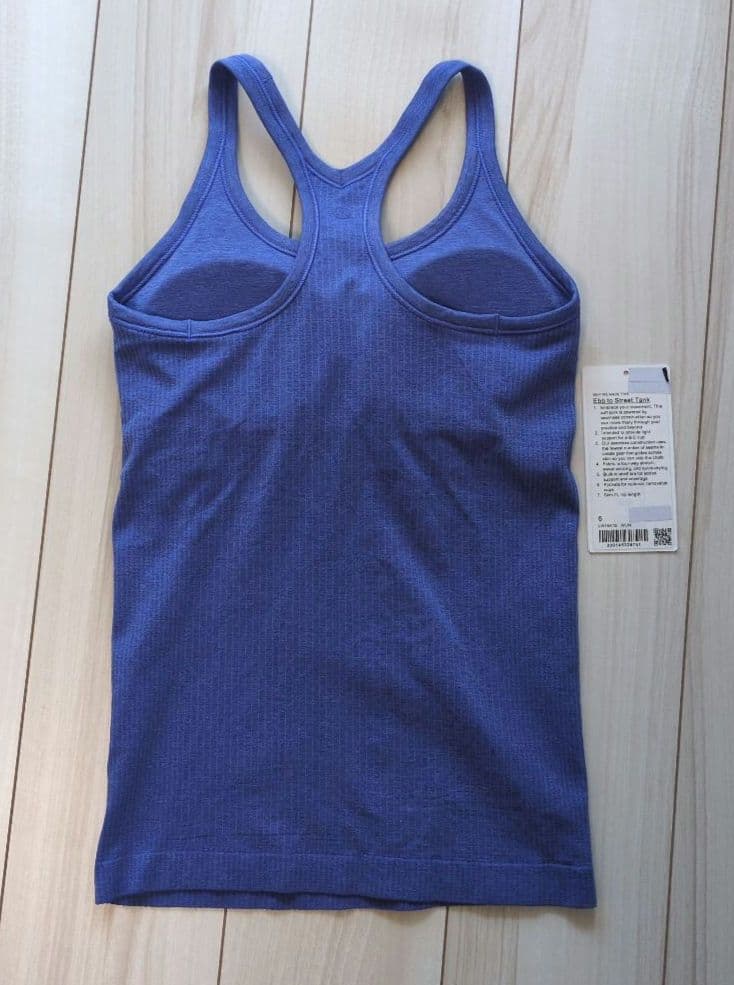 未使用　Lululemon ルルレモン　Ebb to Streetタンクトップ6