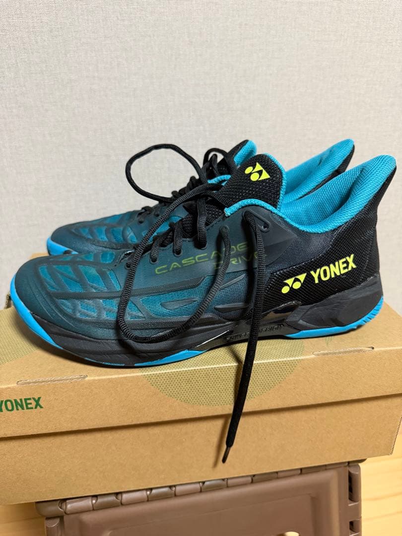 YONEX バドミントンシューズ パワークッションカスケードドライブSHBCD2